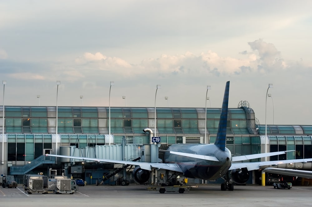 Plane,At,The,Gate,Of,Chicago,O'hare,International,Airport